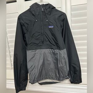 Patagonia Black & Gray Hooded Rain Anorak